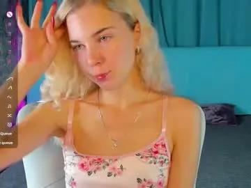 Entertain your urge with the slutty Chaturbate model - Bella_stewartt bella_stewartt from Chaturbate