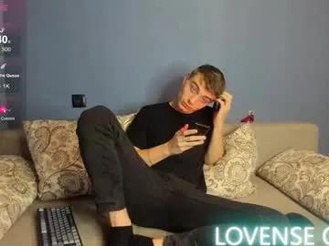 bristlebback from Chaturbate