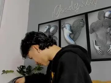 camillo_virgil from Chaturbate