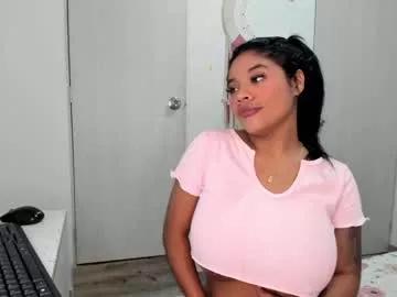 Private carolinalovehot on Chaturbate