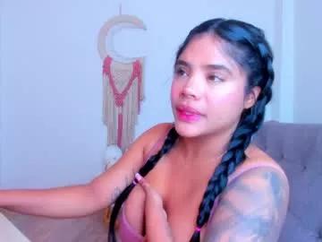 Private carolinalovehot on Chaturbate