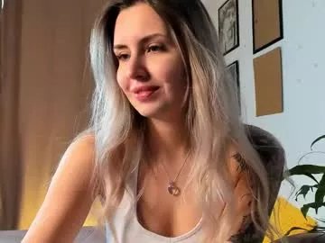 coldcherryeclipse on Chaturbate