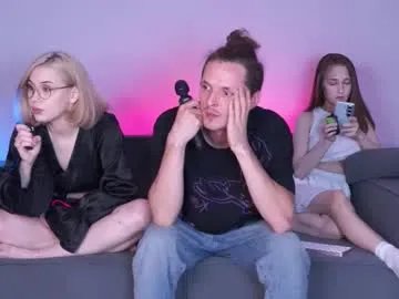 Freechat couple_of_fire_ on Chaturbate