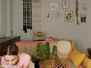 daddyonlyloveme from Chaturbate