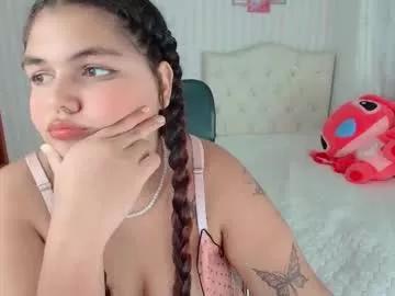 Freechat daeneryslove_doll on Chaturbate