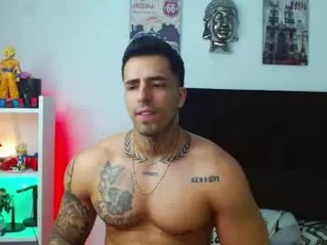 Freechat darius_phoenix on Chaturbate