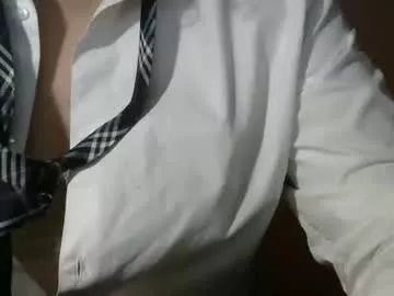 Freechat darksonya187 on Chaturbate