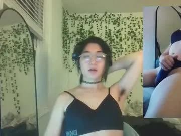 deciduousdoll from Chaturbate