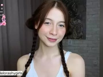 Freechat delorathecookie on Chaturbate