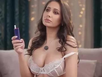 ellismeow on Chaturbate 