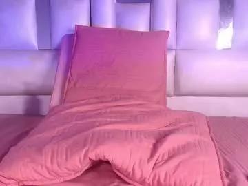 emma_curvy1 on Chaturbate 