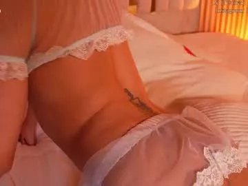 Freechat enyollbloss on Chaturbate