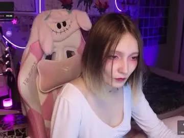 Cute Evie_rosen wants you to fuck her body now evie_rosen from Chaturbate