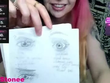 Freechat evieestonee on Chaturbate