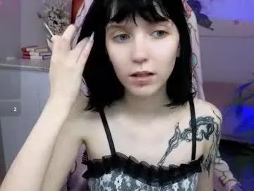 hazeltompson from Chaturbate