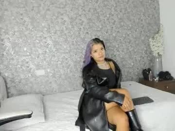 Sweet Hela_strossner wants you to fuck her body now hela_strossner from Chaturbate