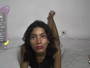 Freechat helia_n_amy on Chaturbate