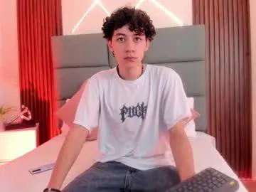 Discover 23 years old helios_obscuro from Chaturbate helios_obscuro from Chaturbate