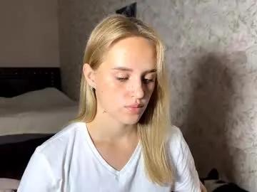 The unforgettable Hermiladziekan - cute cam room slut ready to masturbate hermiladziekan from Chaturbate