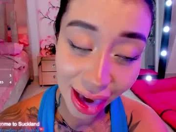 hilary_jones_22 from Chaturbate