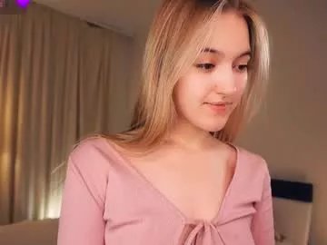 Freechat hip_hop_baby on Chaturbate