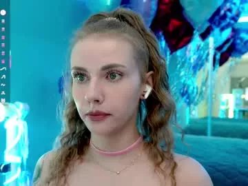 Freechat hustleebabyy_vikki on Chaturbate