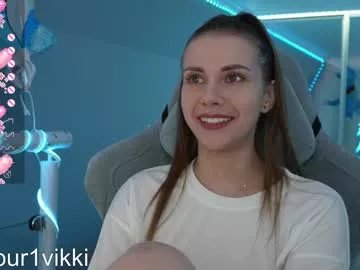 Freechat hustleebabyy_vikki on Chaturbate