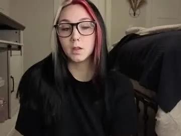 Quench your wackiest wishes with Chaturbate's enticing Iveyjade33 iveyjade33 from Chaturbate