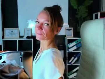 jesica_moon_peachy — GOAL: Pinch sexy nipples [111 tokens remaining] Burn me your tease and make me feel good at this naughty morning  #milf #skinny #blonde #tease #flexible