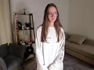 Fulfill your lust with the slutty Chaturbate slut - Katinatonge katinatonge from Chaturbate