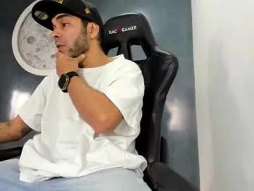 Freechat kevin_bronx on Chaturbate