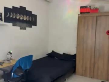 Cute Kisan_smith wants you to fuck his body now kisan_smith from Chaturbate