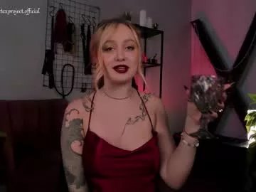 Freechat koracrosbie on Chaturbate