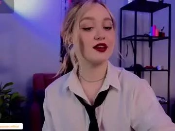 Freechat koracrosbie on Chaturbate