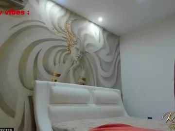 Freechat krisi_kiss on Chaturbate