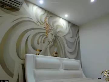 Freechat krisi_kiss on Chaturbate