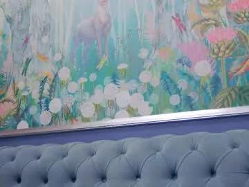 Freechat kriskras__ on Chaturbate