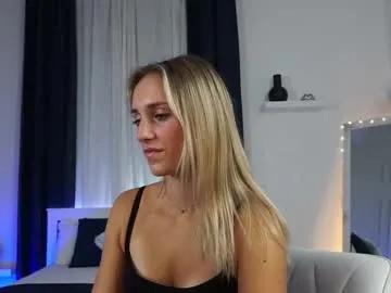 Try 19 years old lenaastar from Chaturbate lenaastar from Chaturbate