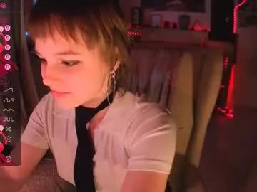liquid0fluid — teaste dance #young #smile #shy #lesbian #nonude [192 tokens remaining]