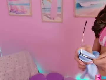 little_effy18_ on Chaturbate 