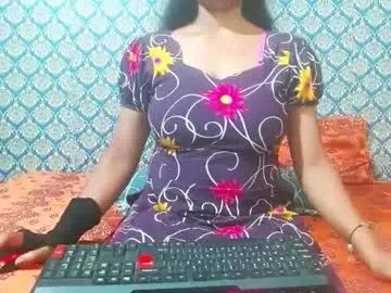 Freechat lovefunnitya on Chaturbate