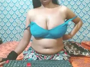 Freechat lovefunnitya on Chaturbate