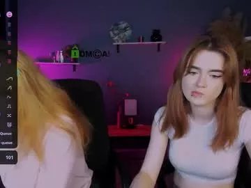 Freechat luna_berryy on Chaturbate