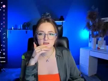 Freechat luna_berryy on Chaturbate