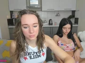 Freechat magical_mermaids on Chaturbate