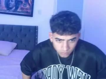 Freechat master_boy28 on Chaturbate