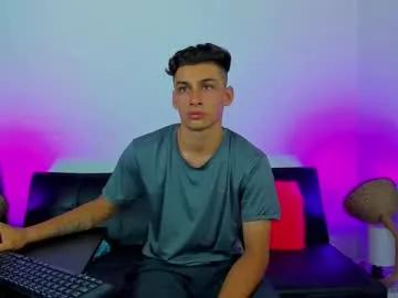 max_wild01 from Chaturbate