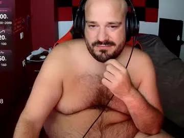 Hypnotic Menditeta gets bare naked and peak while being watched menditeta from Chaturbate