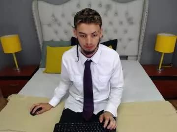 Freechat michael_magno on Chaturbate