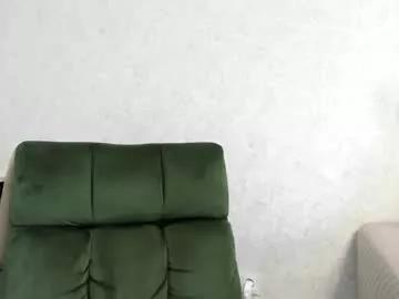 Freechat mikhaaaeel on Chaturbate